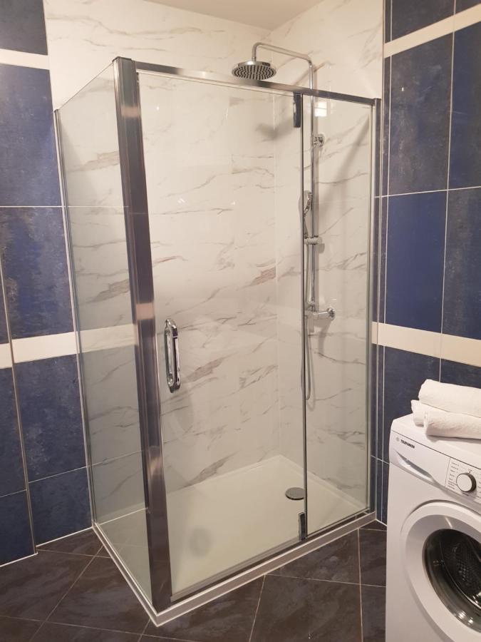 Apartman Nicol Ližnjan Zewnętrze zdjęcie